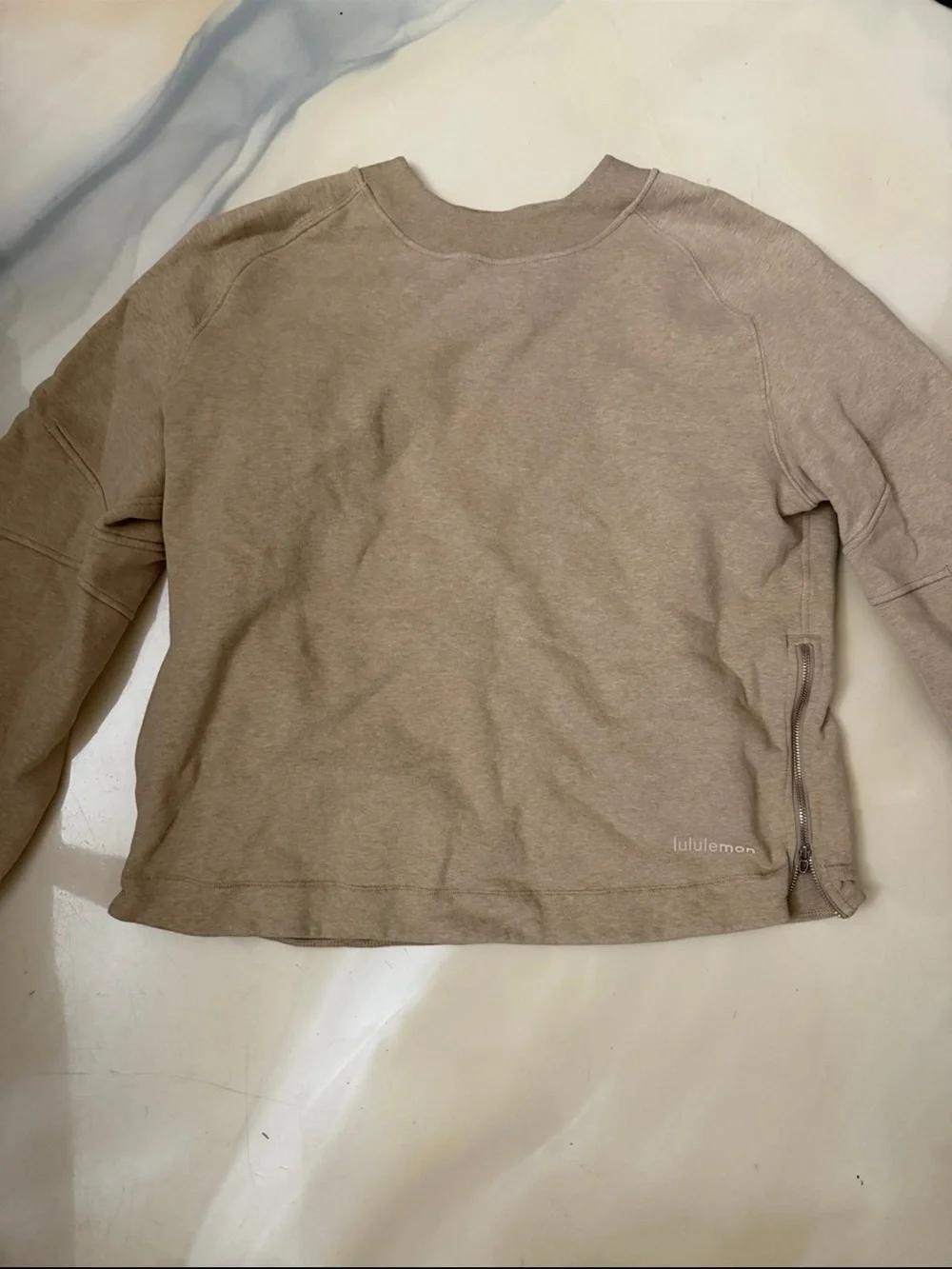 Lululemon Loungeful Relaxed-Fit Crewneck Sweatshirt